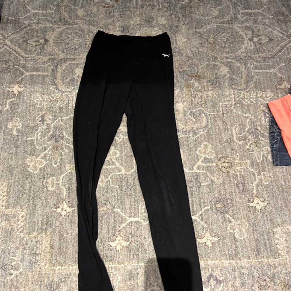 black leggings